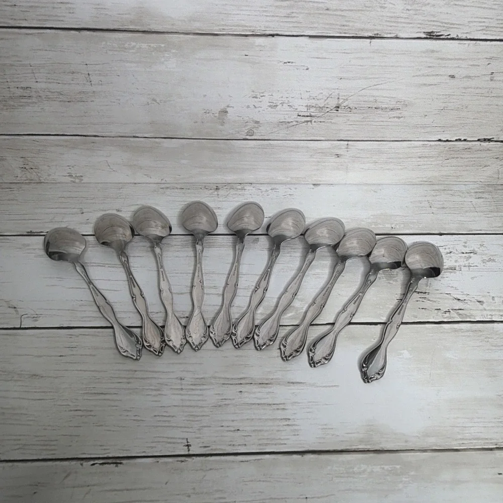 Oneida Community Cantata Stainless Silverware Flatware Spoons Lot 10